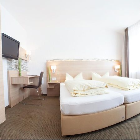 Hotel Vitis Ердінґ Екстер'єр фото