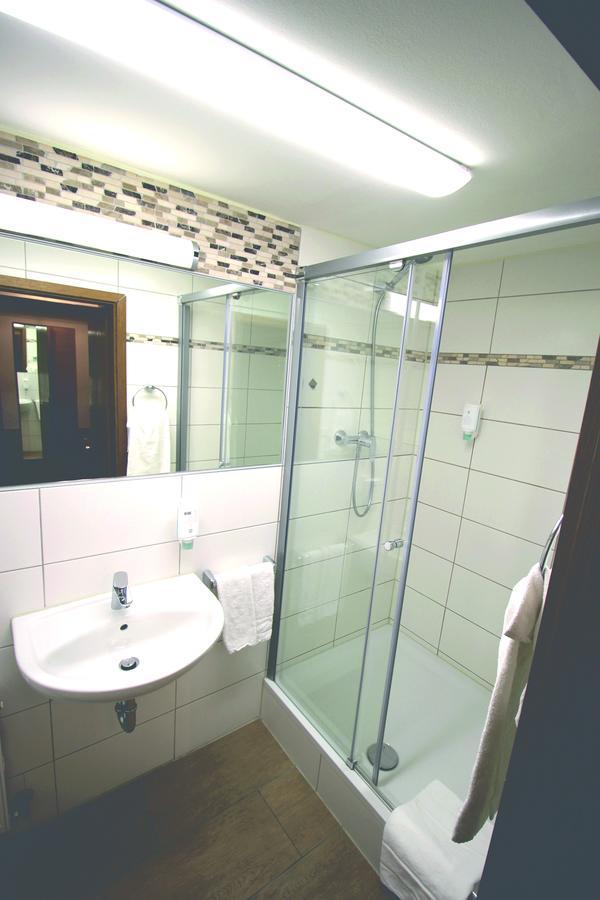 Hotel Vitis Ердінґ Екстер'єр фото